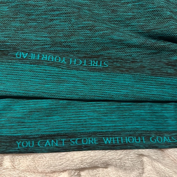 XL Lululemon Metal Vent Long Sleeve - training gear yoga football - Picture 4 of 6